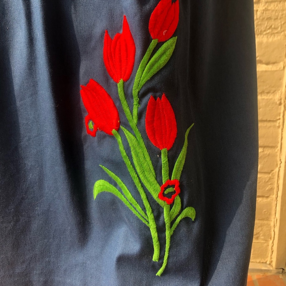 Vintage 90’s Embroidered Skirt - Picture 4 of 7